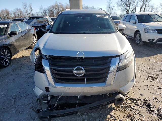  NISSAN PATHFINDER 2024 Srebrny