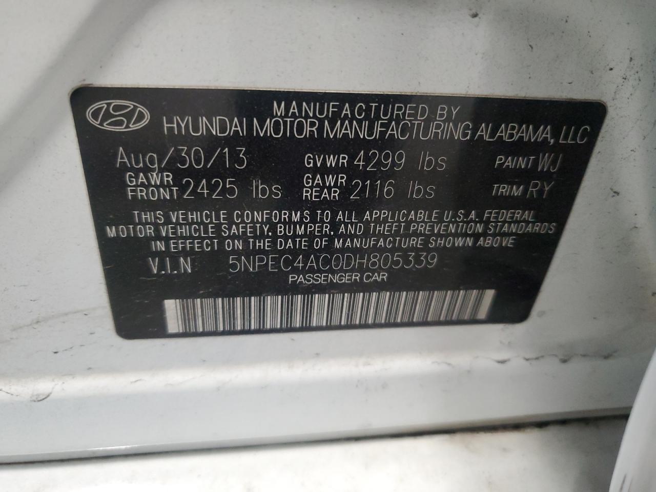 2013 Hyundai Sonata - Image 12
