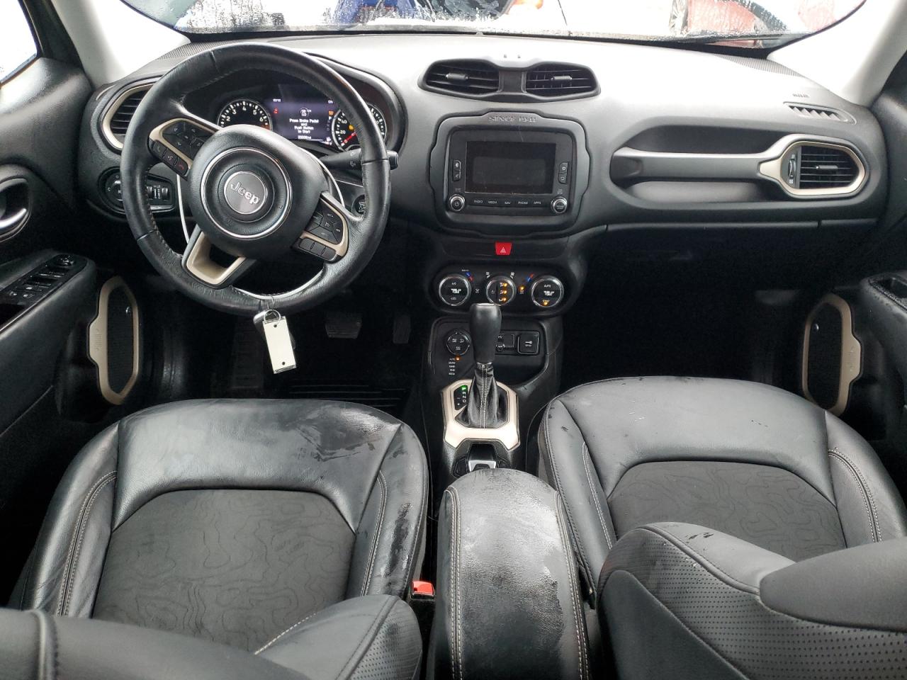 2017 Jeep Renegade - Image 8