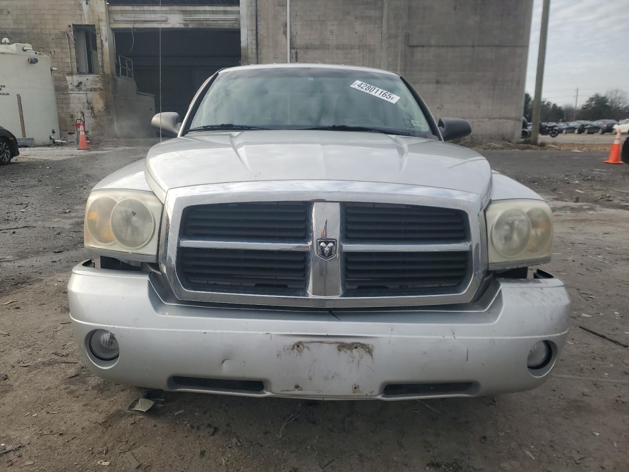 2007 Dodge Dakota - Image 5