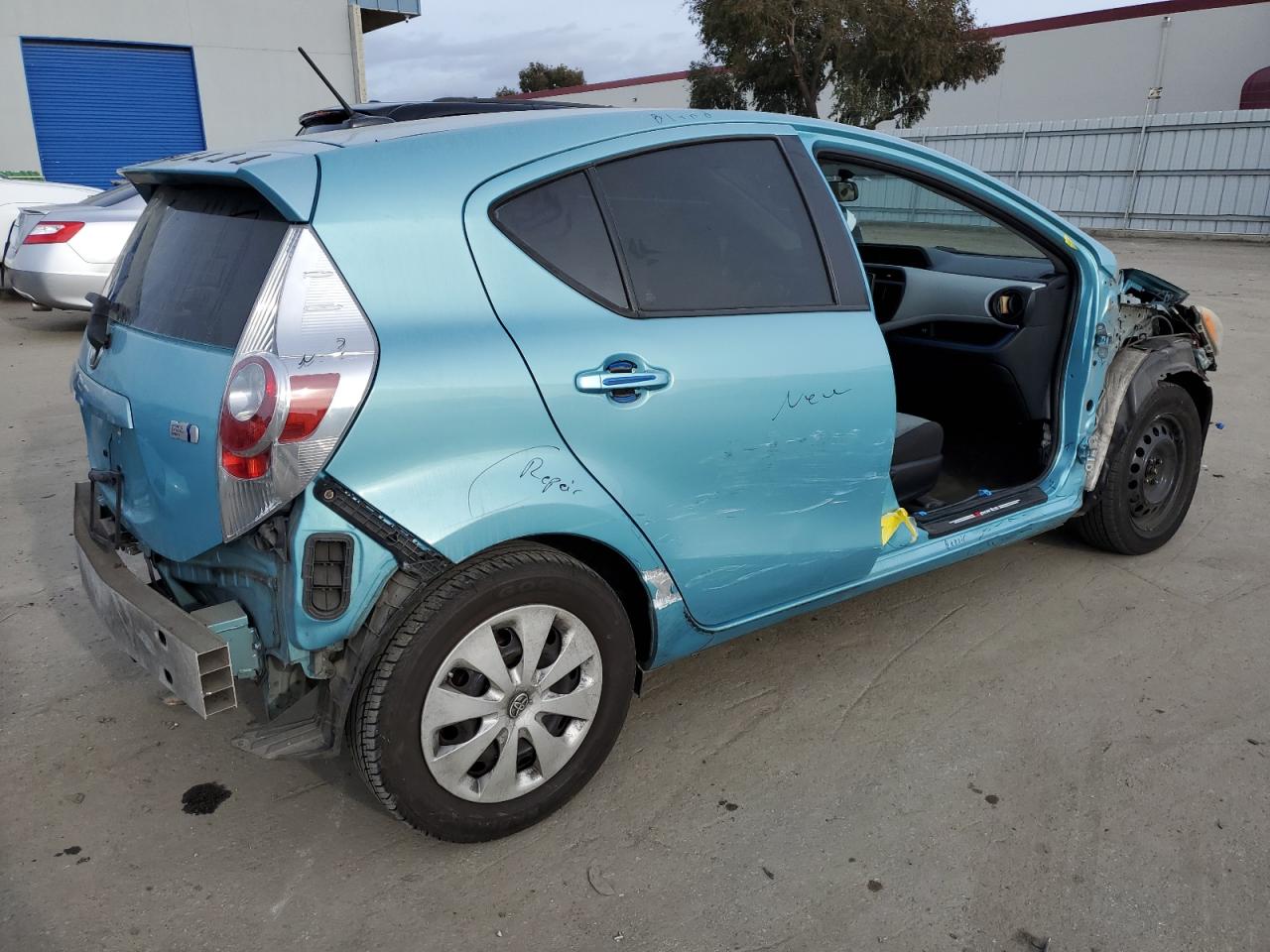 2012 Toyota Prius - Image 3