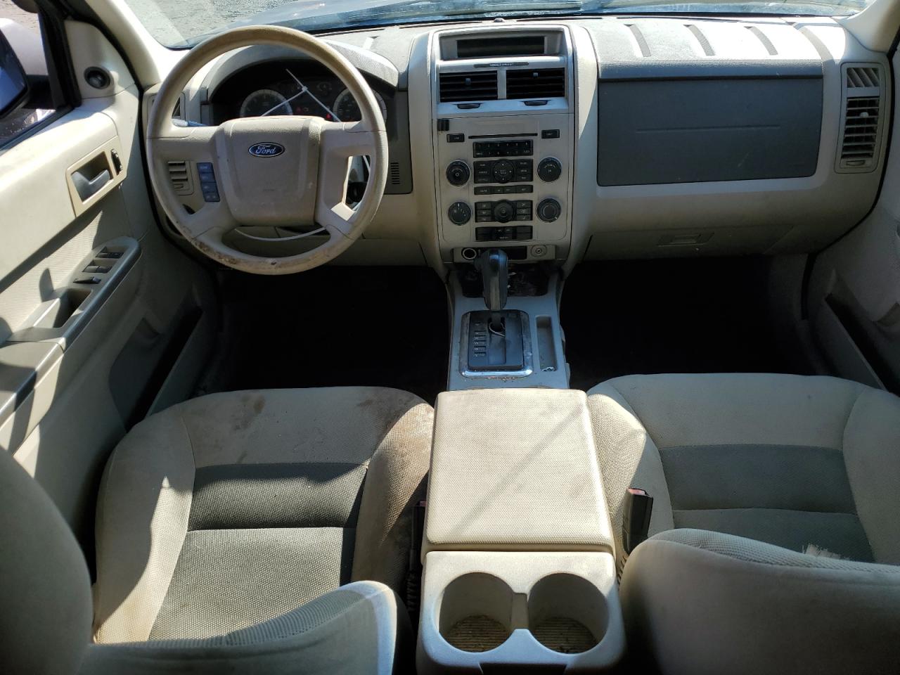2008 Ford Escape - Image 8