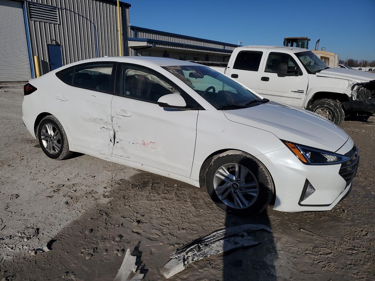 2020 Hyundai Elantra - Image 4