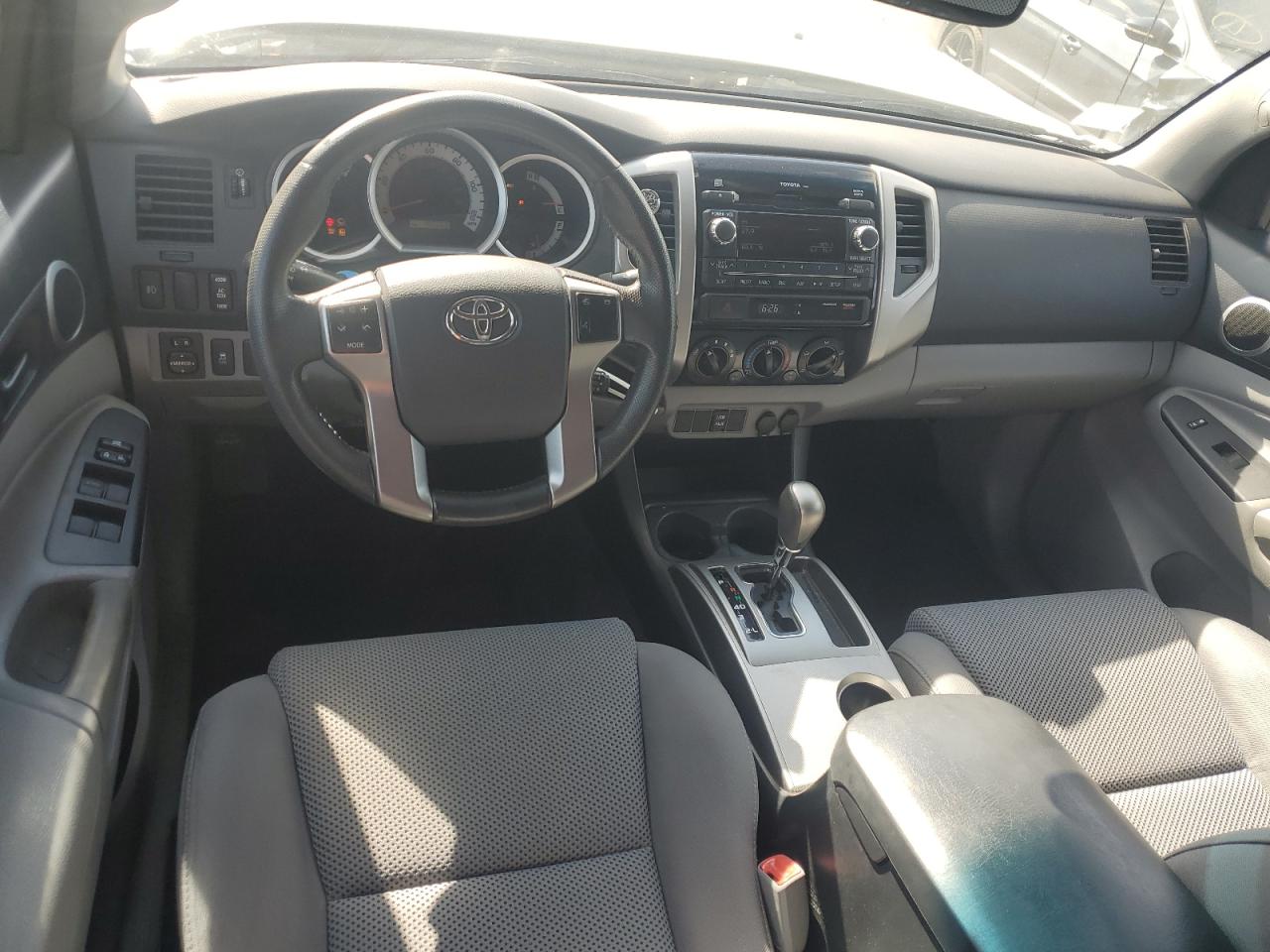 2012 Toyota Tacoma - Image 8