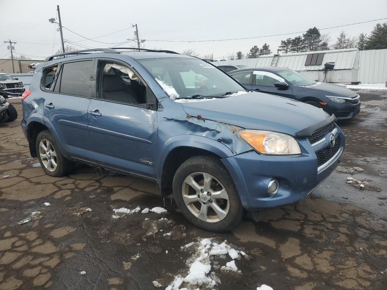 2010 Toyota RAV 4 - Image 4