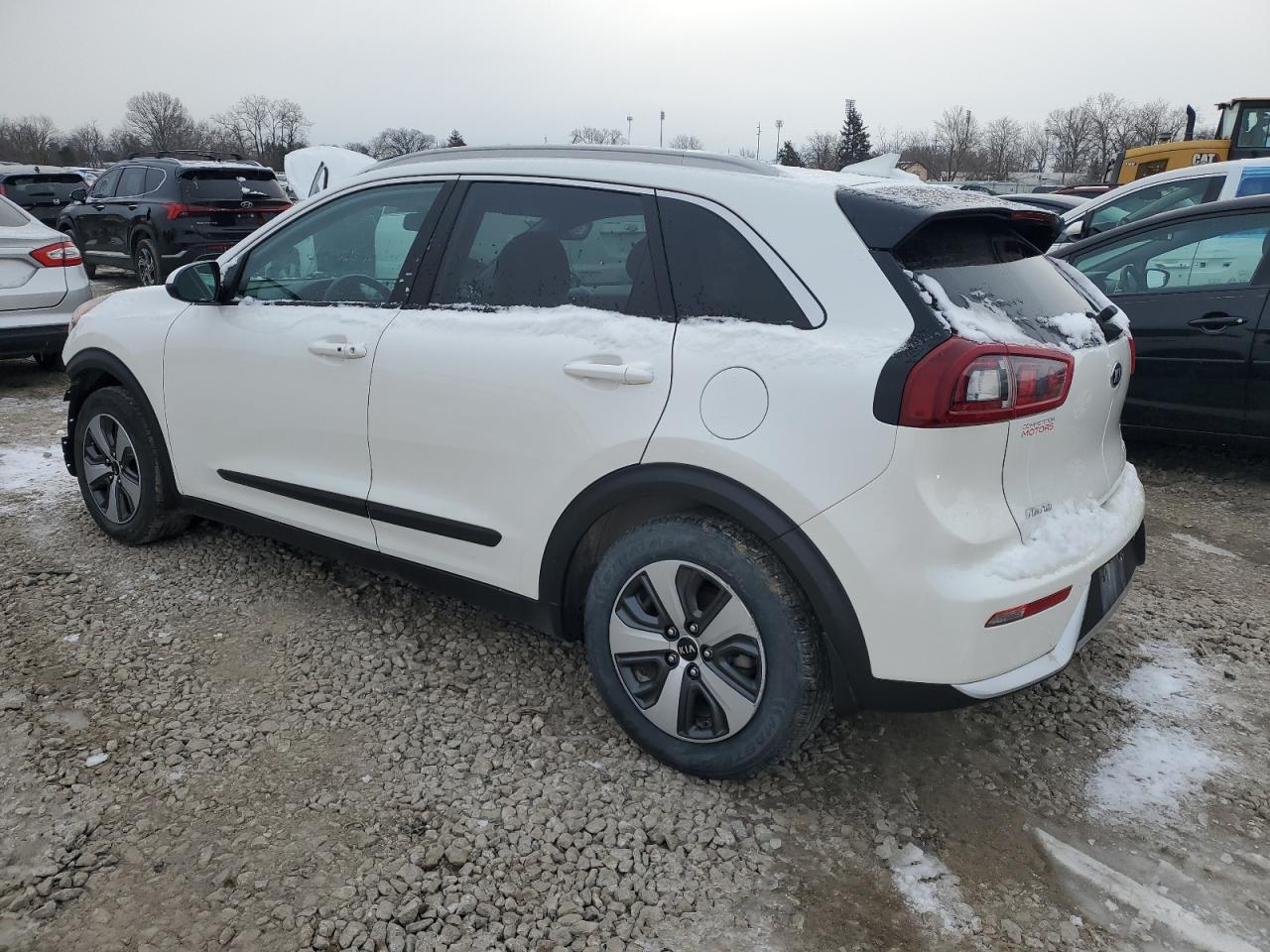 2017 Kia Niro - Image 2
