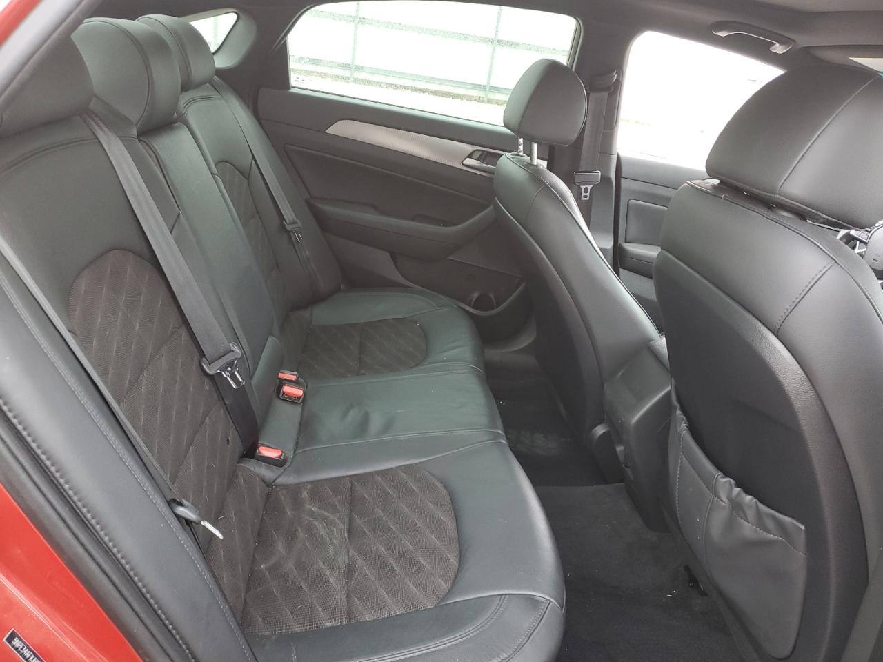 2018 Hyundai Sonata - Image 10