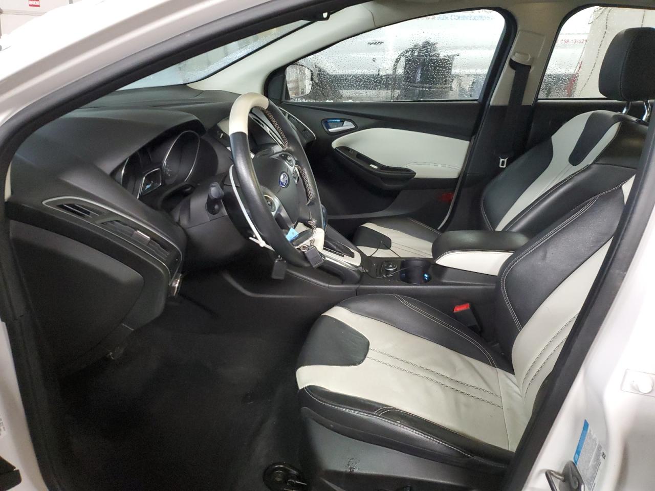 2012 Ford Focus - Image 7