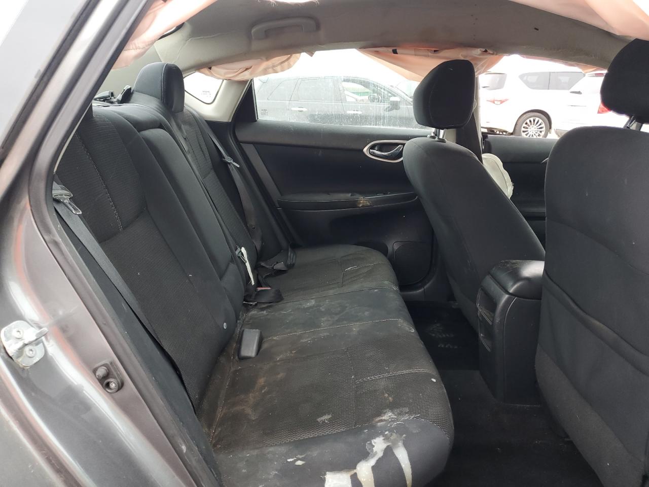2015 Nissan Sentra - Image 10