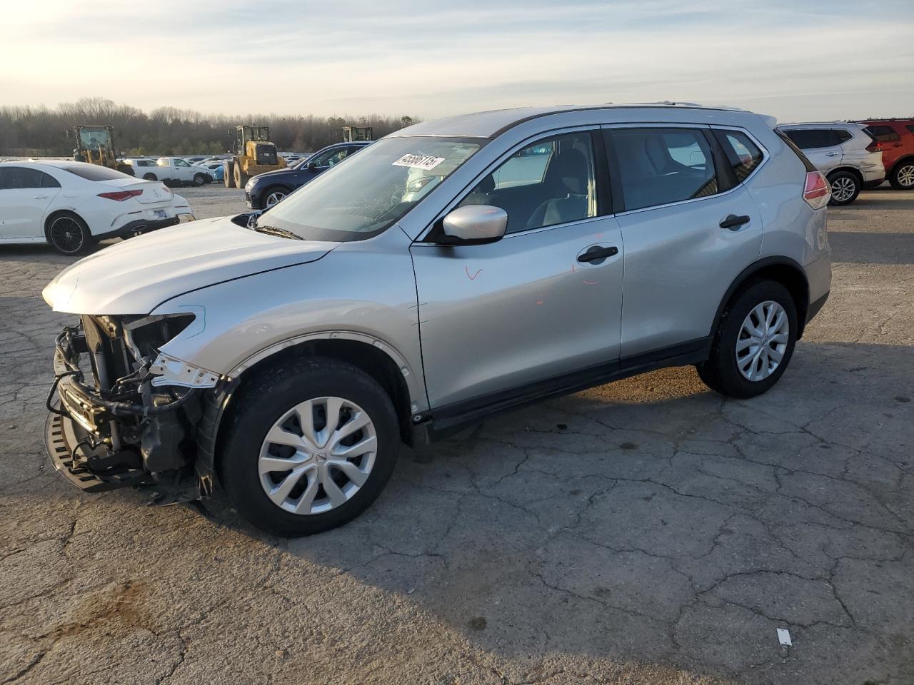 2016 Nissan Rogue - Image 1