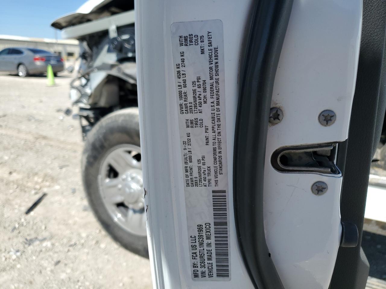 2022 RAM 2500 - Image 15