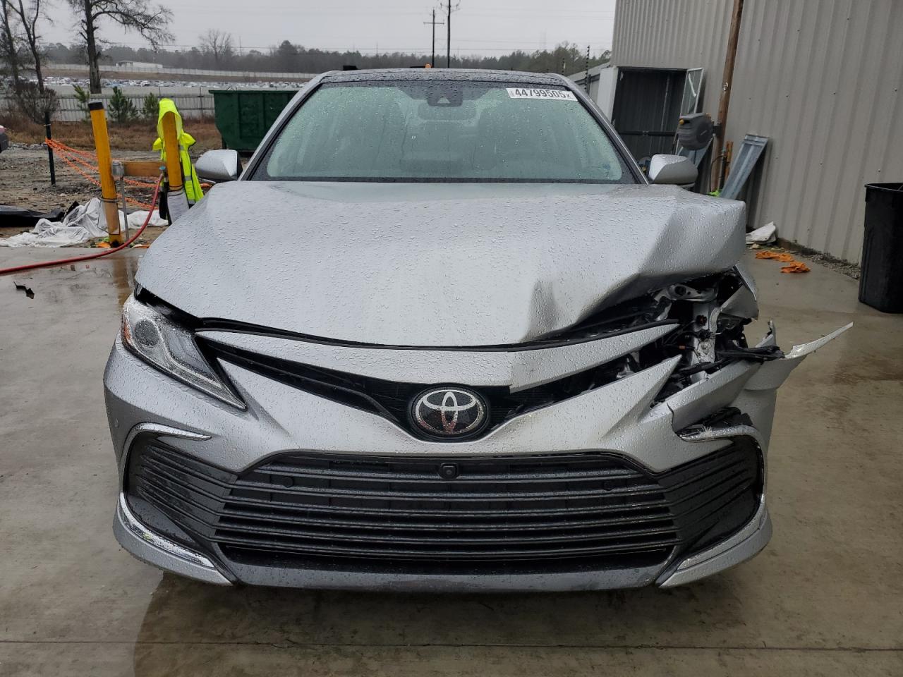 2022 Toyota Camry - Image 5