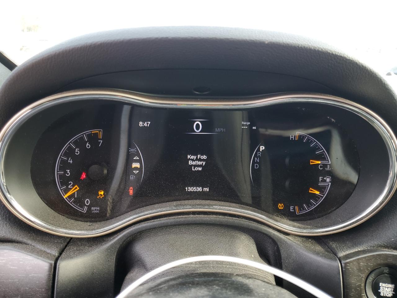 2017 Jeep Grand Cherokee - Image 9