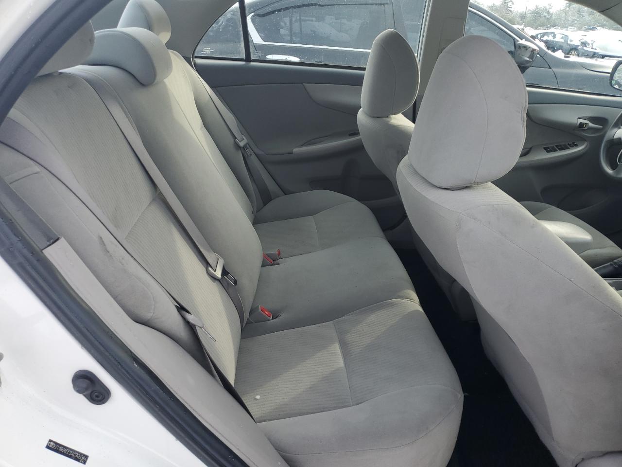 2010 Toyota Corolla - Image 10