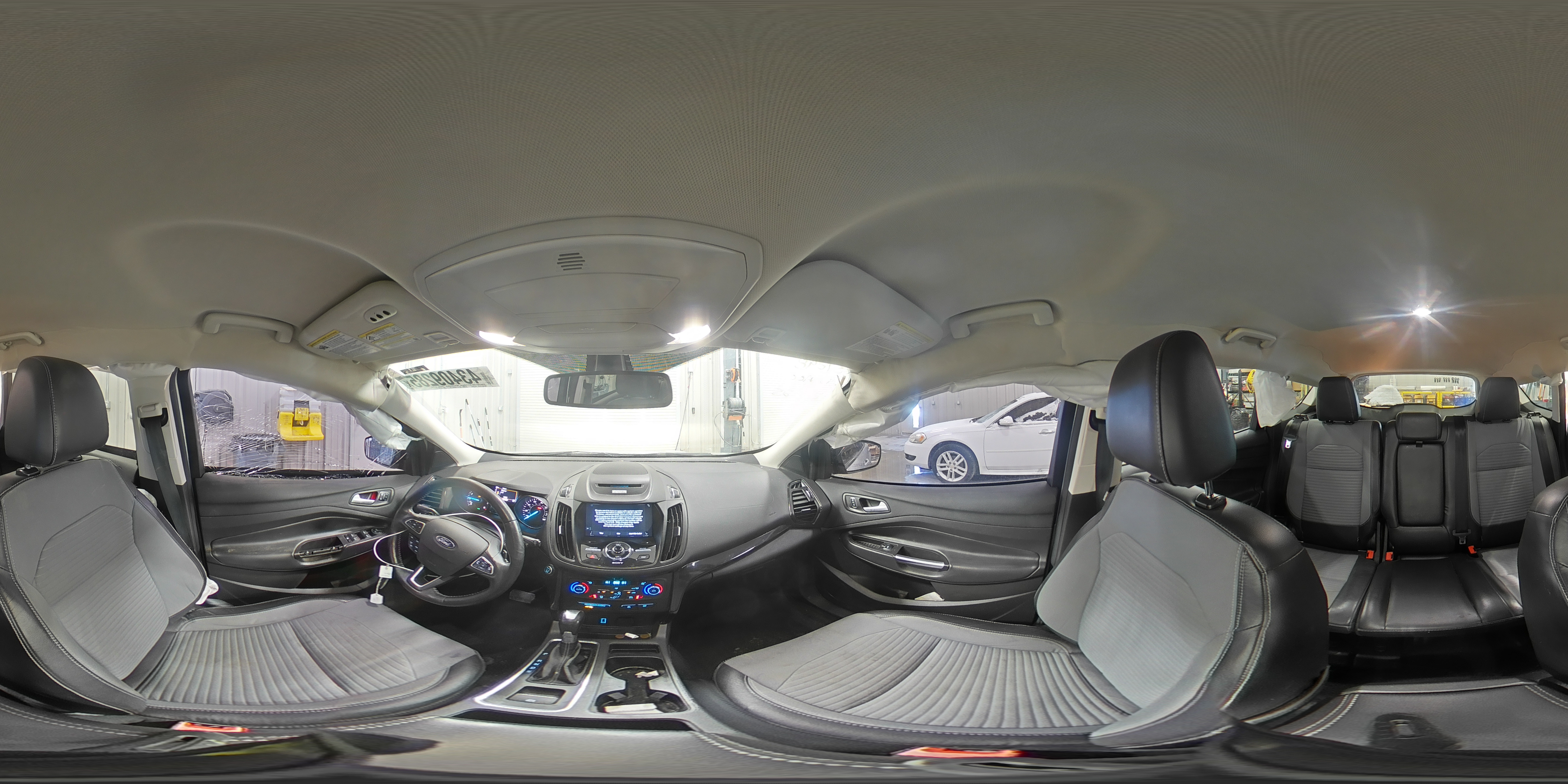 2017 Ford Escape - Image 13