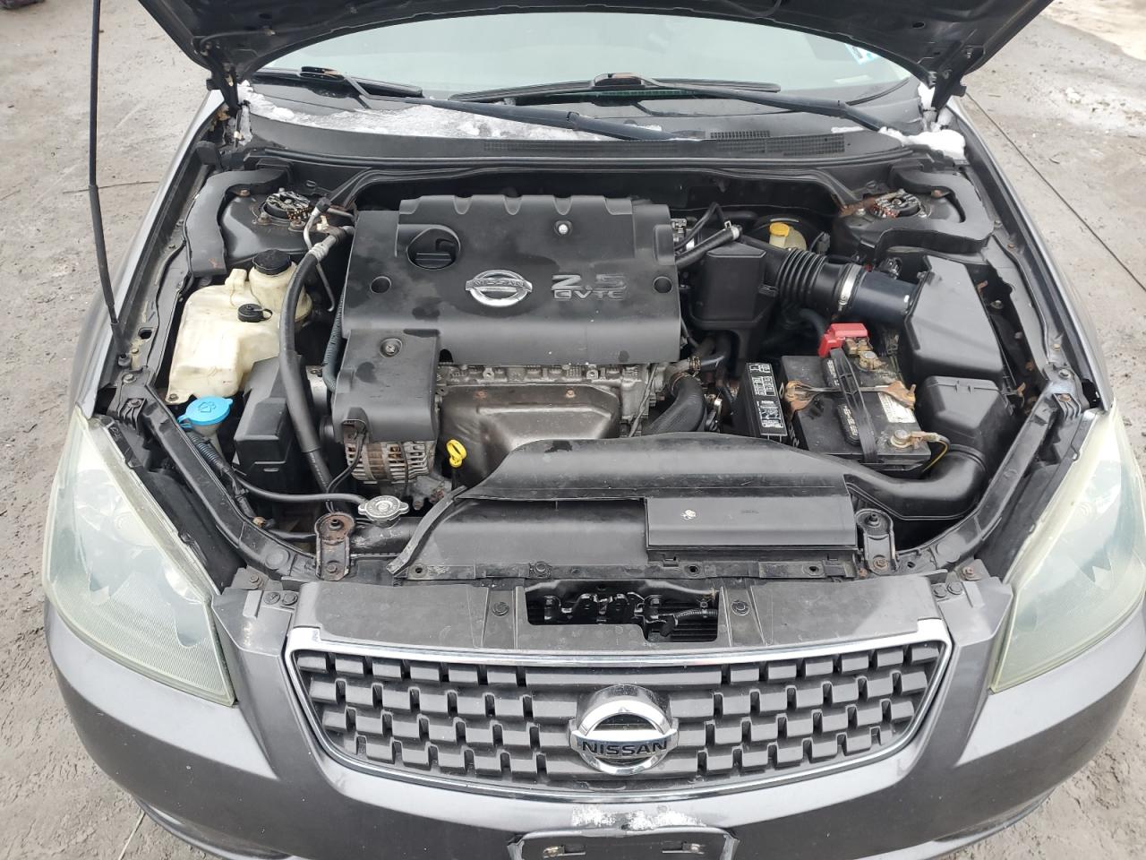 2005 Nissan Altima - Image 11