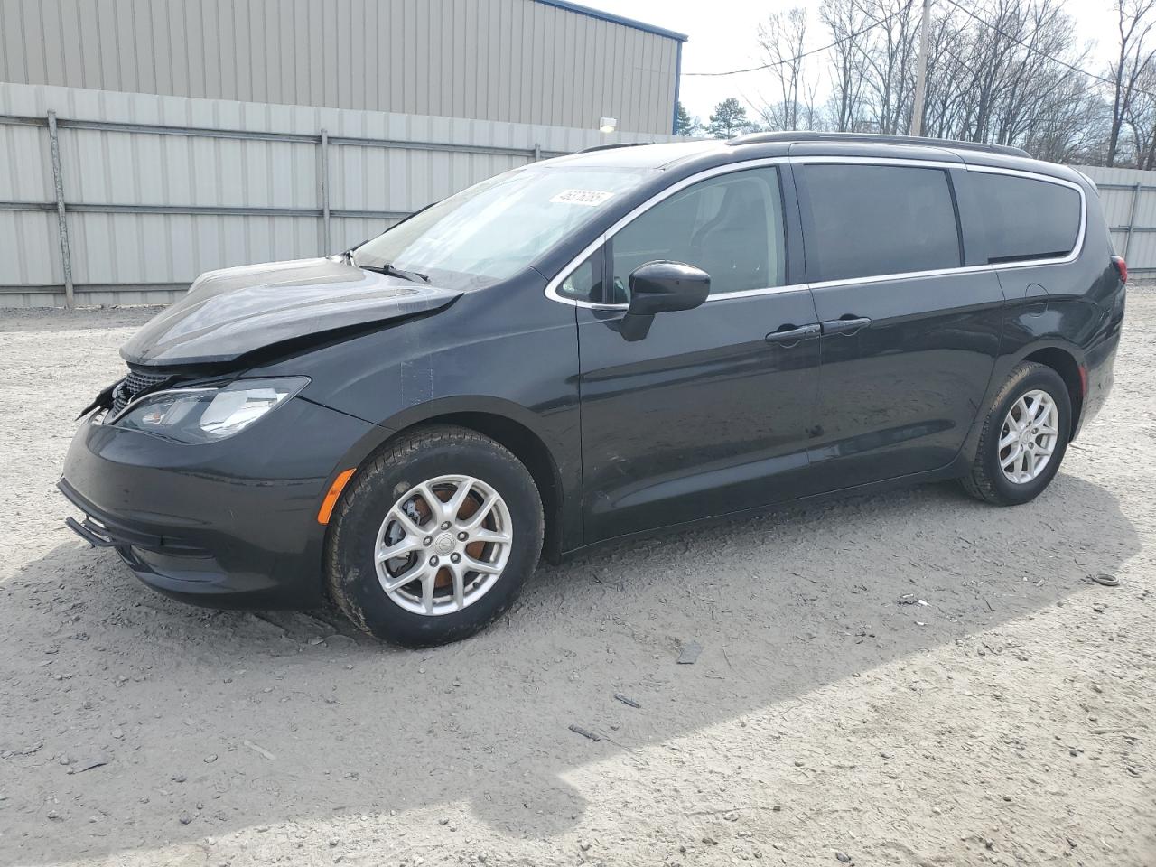 2020 Chrysler Voyager Lxi for Sale in Gastonia, NC - Side