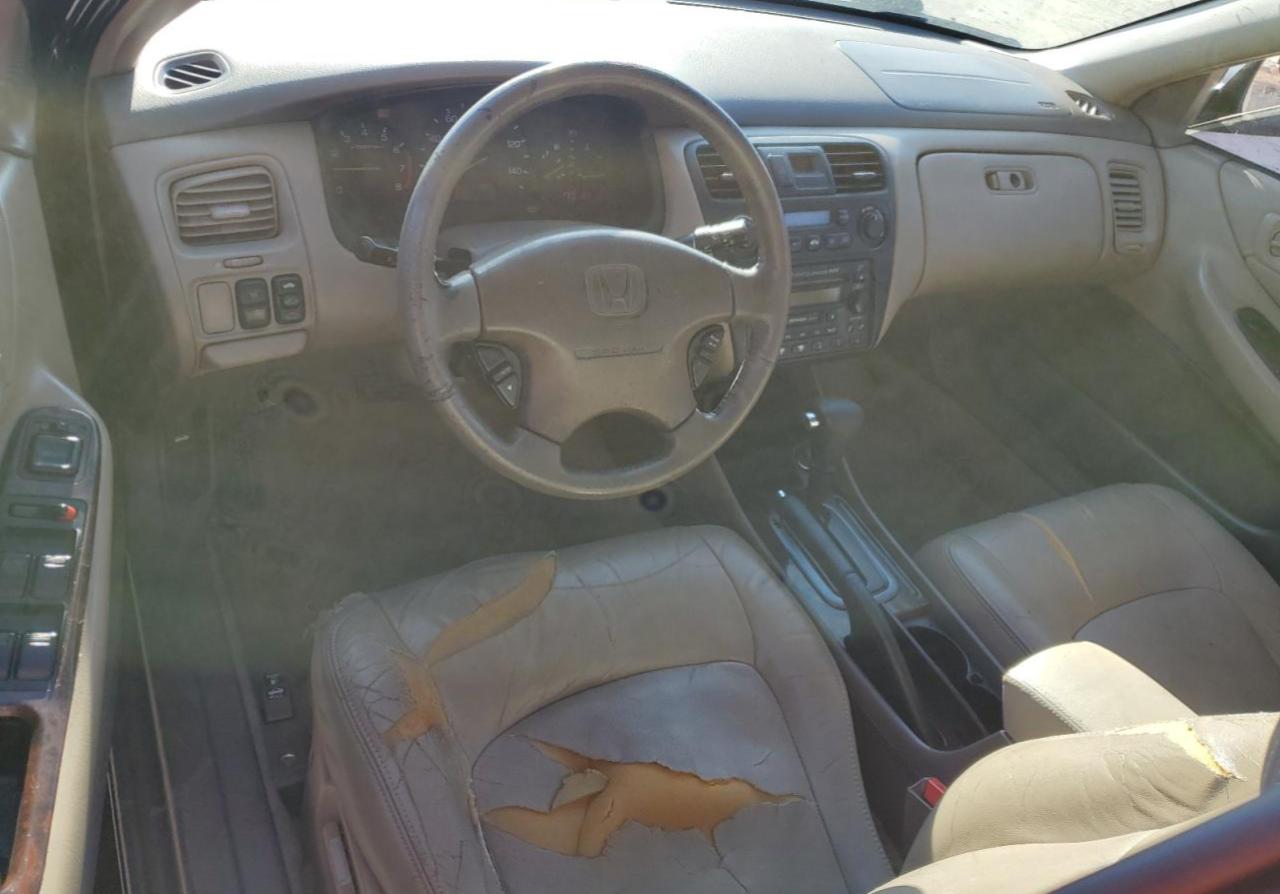 2001 Honda Accord - Image 8