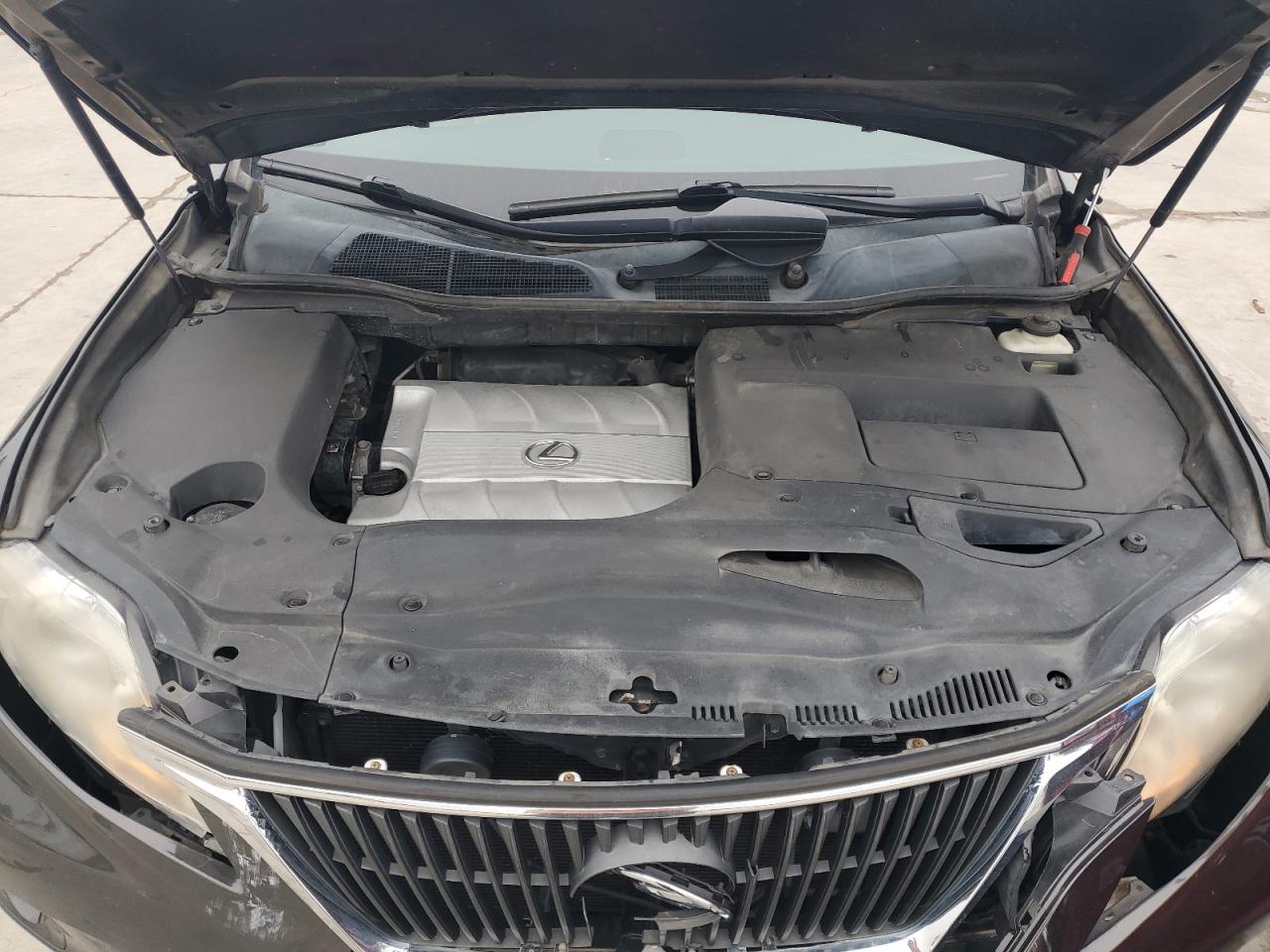 2010 Lexus RX - Image 12