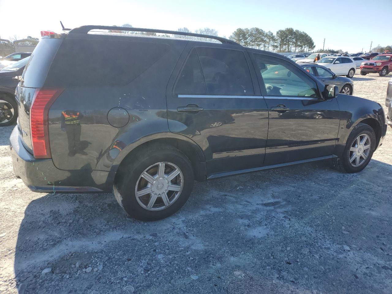 2004 Cadillac SRX - Image 3
