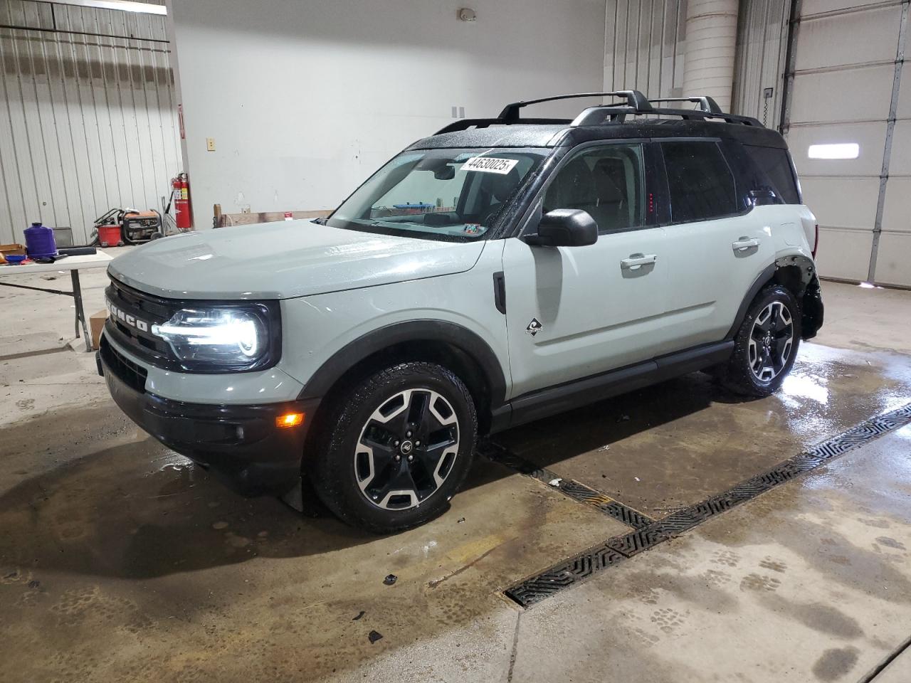 2022 Ford Bronco - Image 1