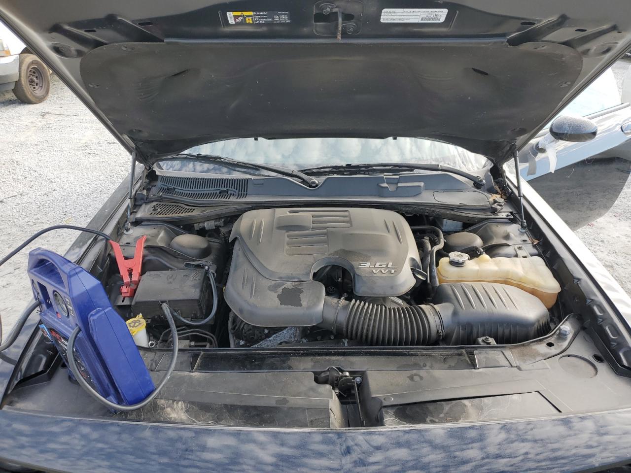 2019 Dodge Challenger - Image 11