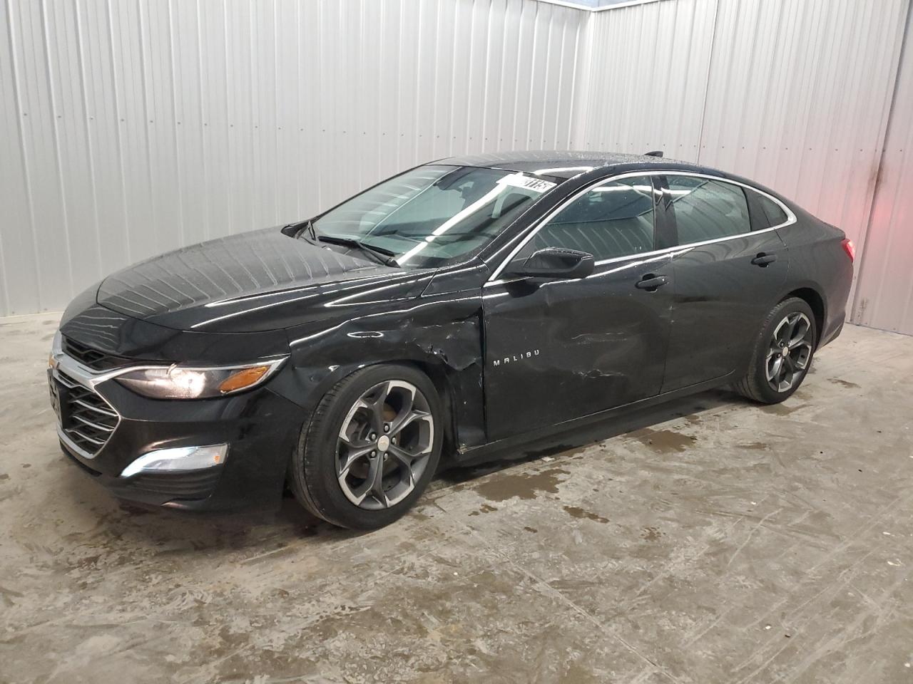 2022 Chevrolet Malibu - Image 1