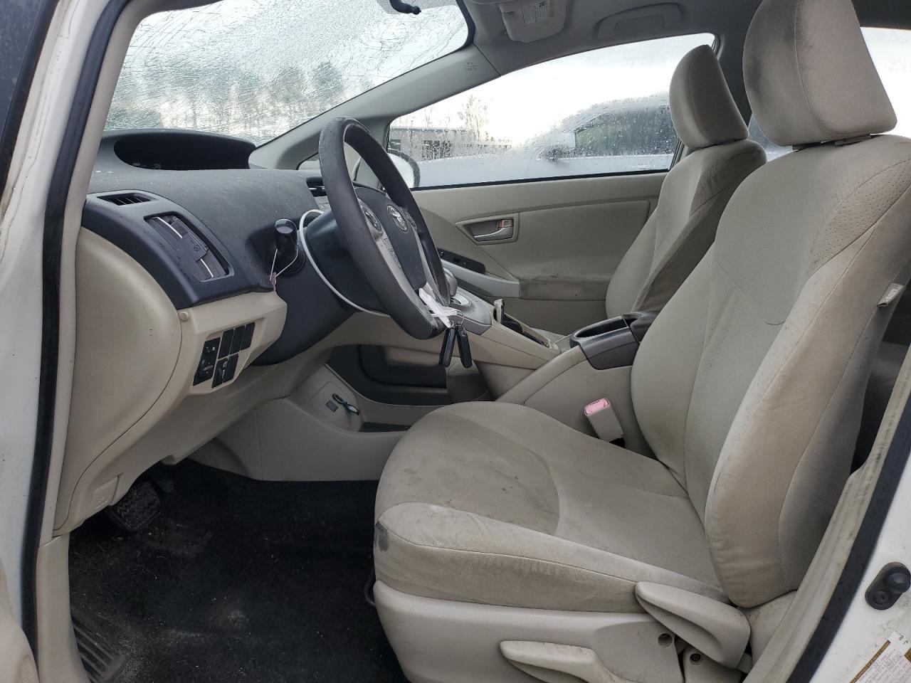 2012 Toyota Prius - Image 7