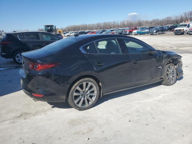  MAZDA 3 2022 Black