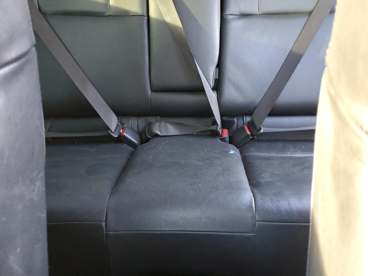 2016 Subaru Forester - Image 10