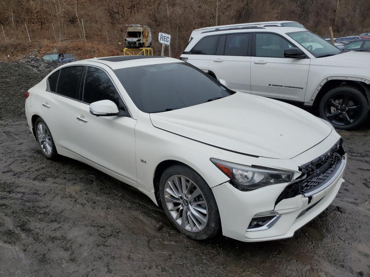 2019 Infiniti Q50 - Image 4