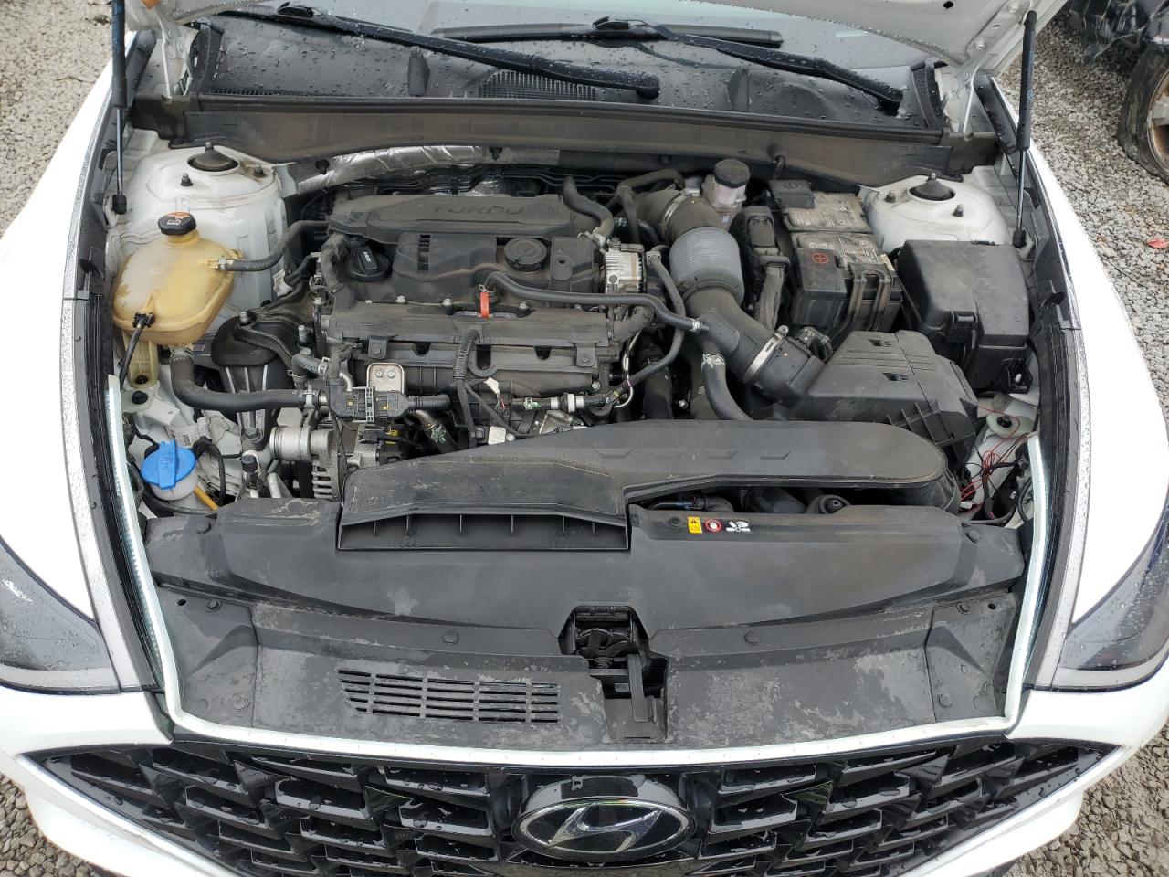 2021 Hyundai Sonata - Image 11
