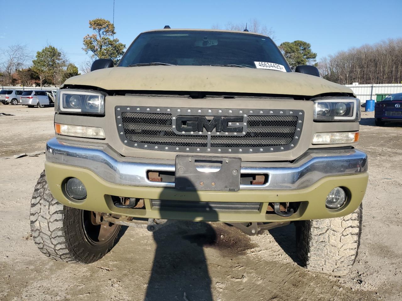 2004 GMC Sierra - Image 5