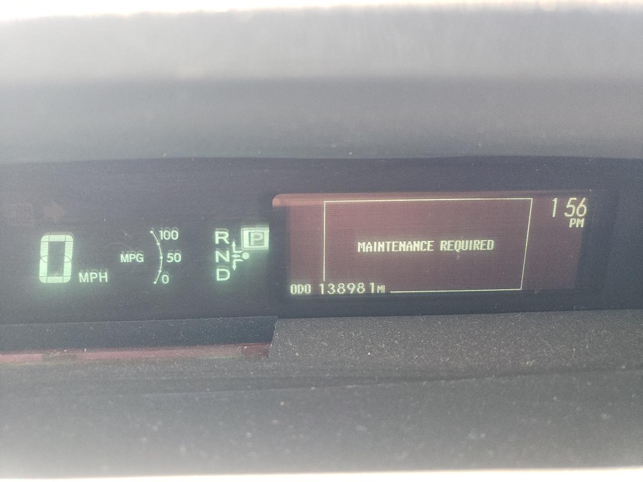 2015 Toyota Prius - Image 9