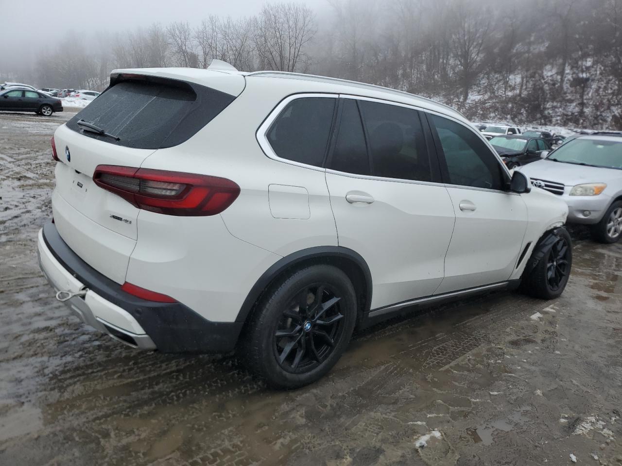 2021 BMW X5 - Image 3