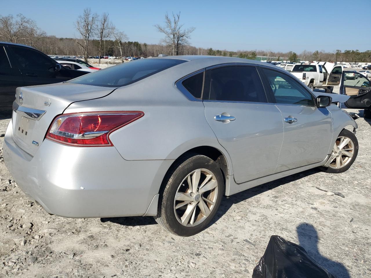 2013 Nissan Altima - Image 3