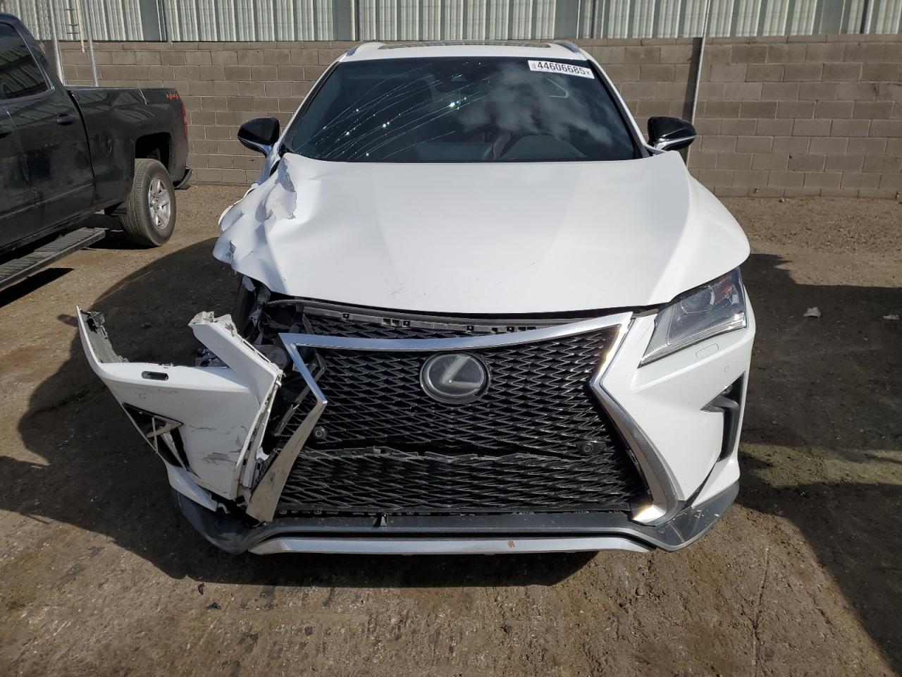 2019 Lexus RX - Image 5