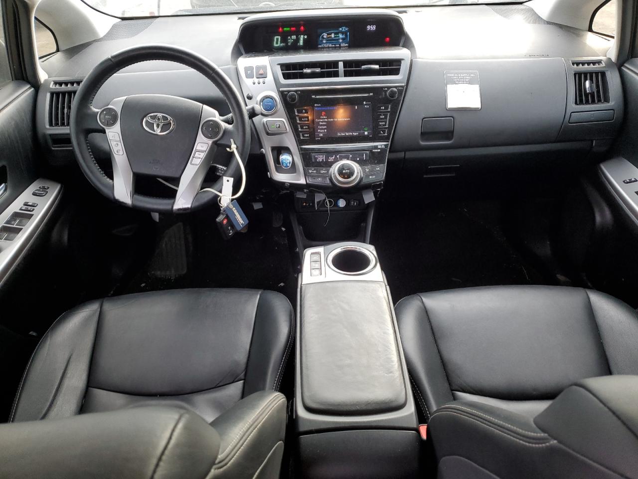 2016 Toyota Prius - Image 8
