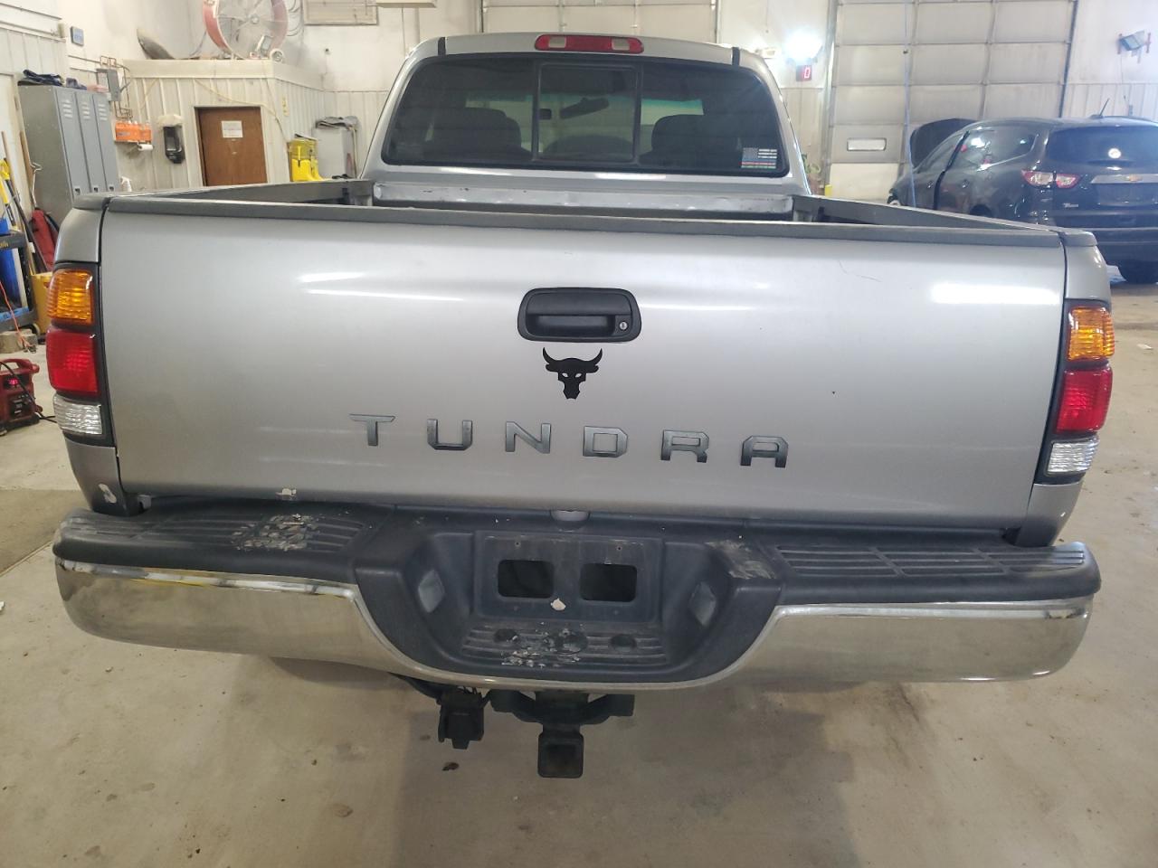 2002 Toyota Tundra - Image 6