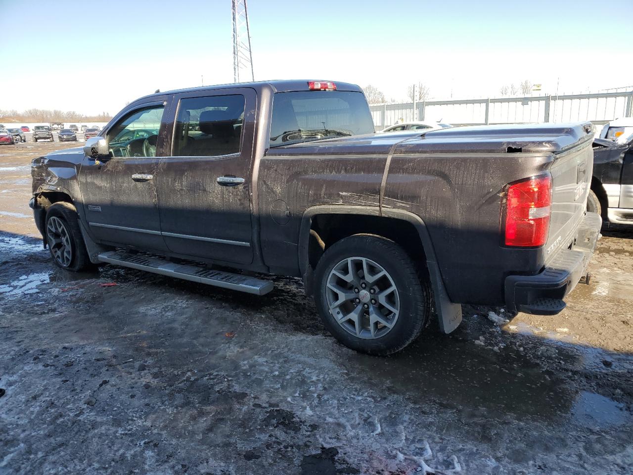 2014 GMC Sierra - Image 2
