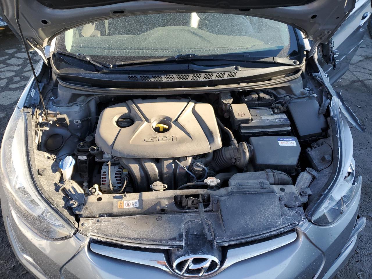 2014 Hyundai Elantra - Image 11