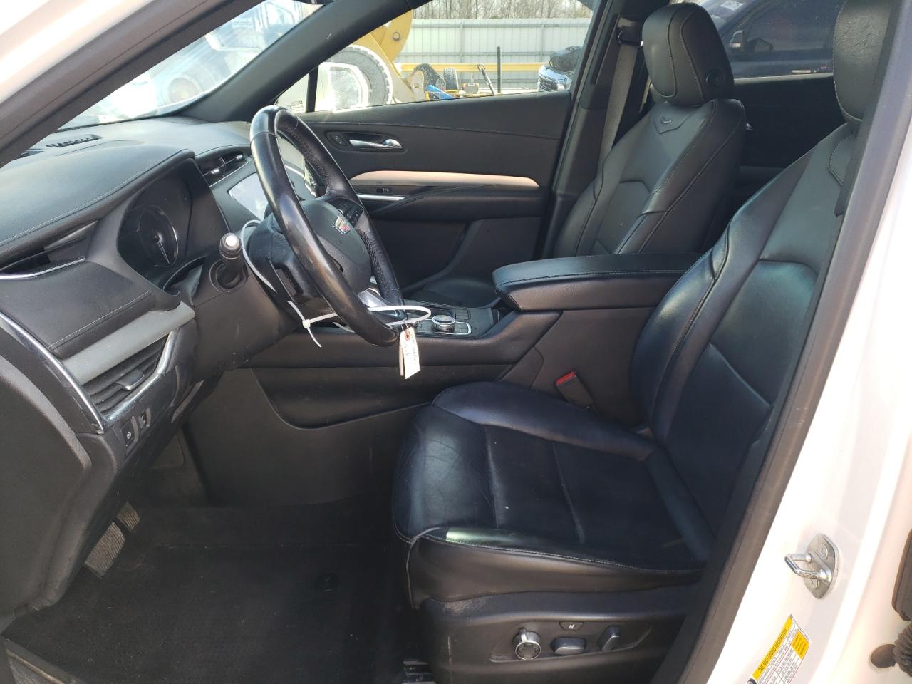2019 Cadillac XT4 - Image 7