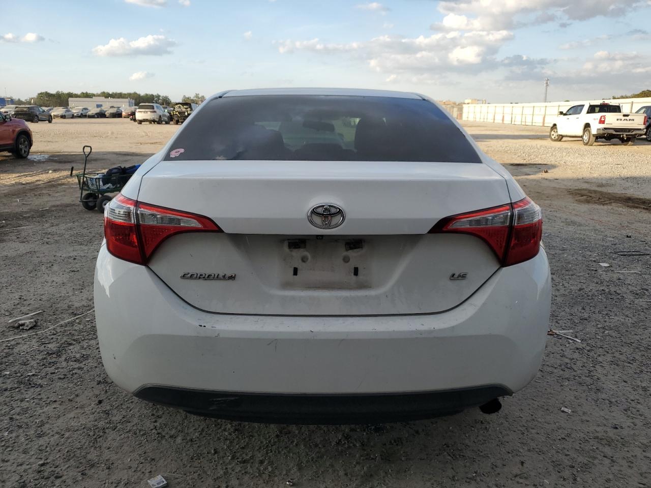 2015 Toyota Corolla - Image 6
