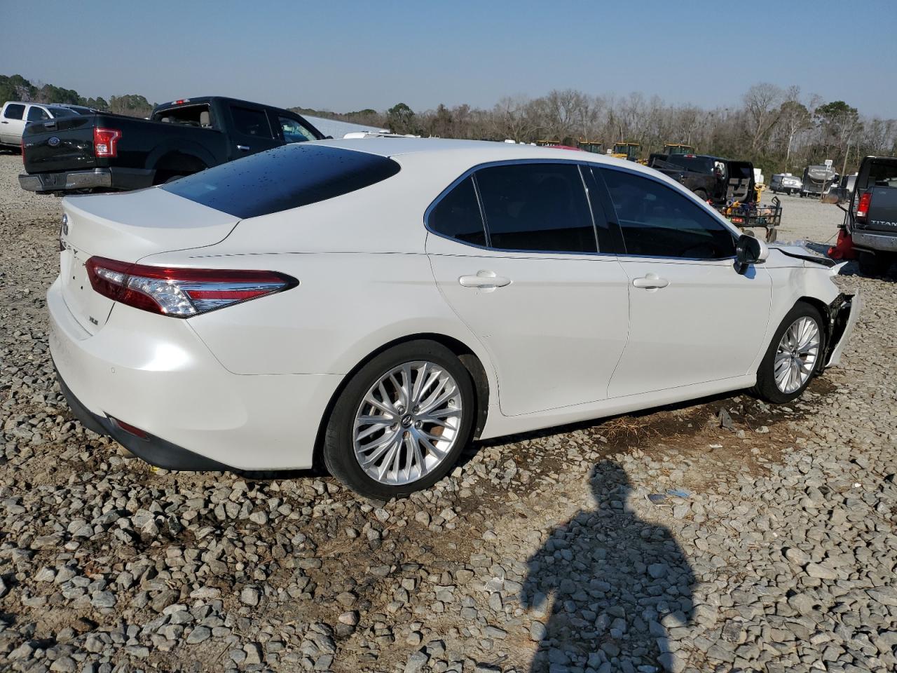 2018 Toyota Camry - Image 3