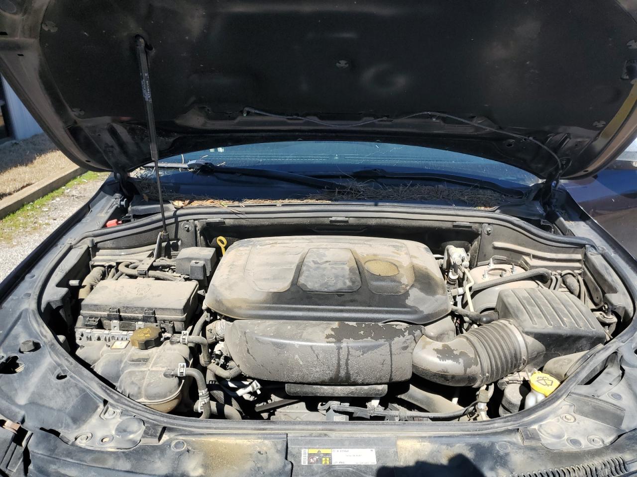 2019 Jeep Grand Cherokee - Image 11