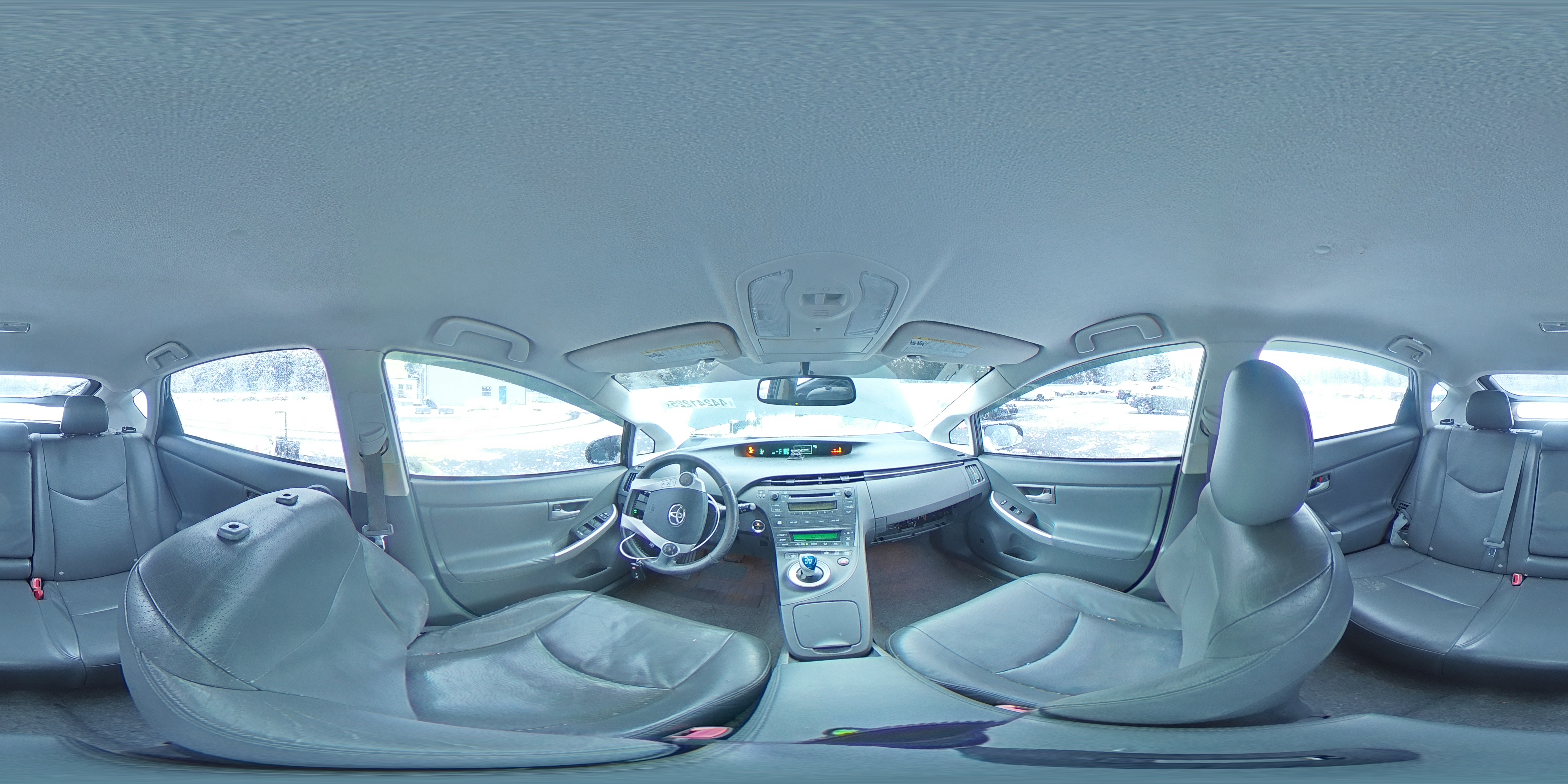 2010 Toyota Prius - Image 14