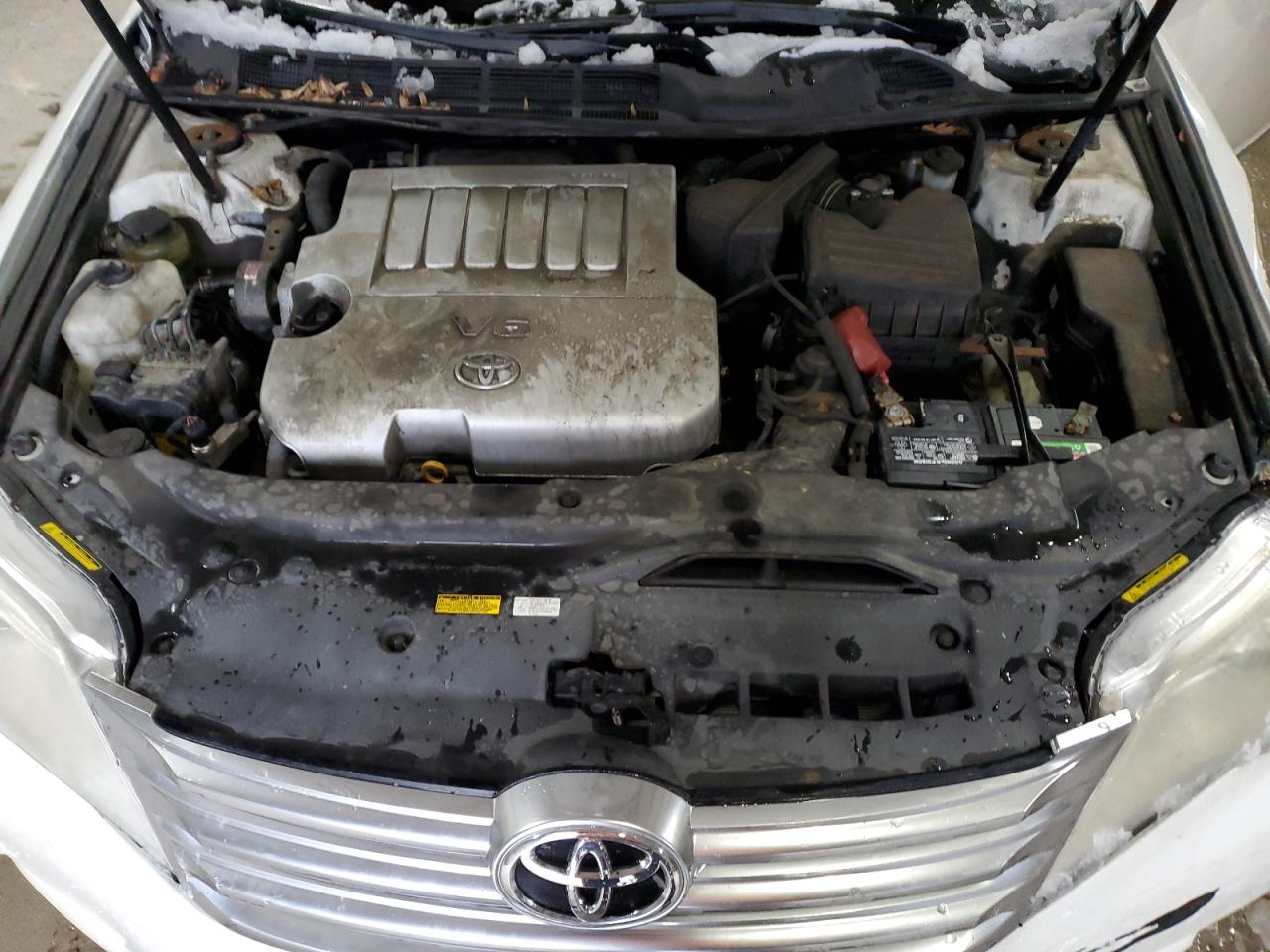 2011 Toyota Avalon - Image 11