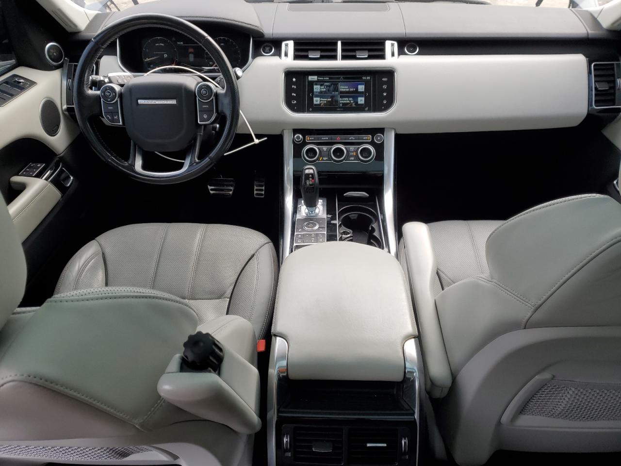 2016 Land Rover Range Rover - Image 8
