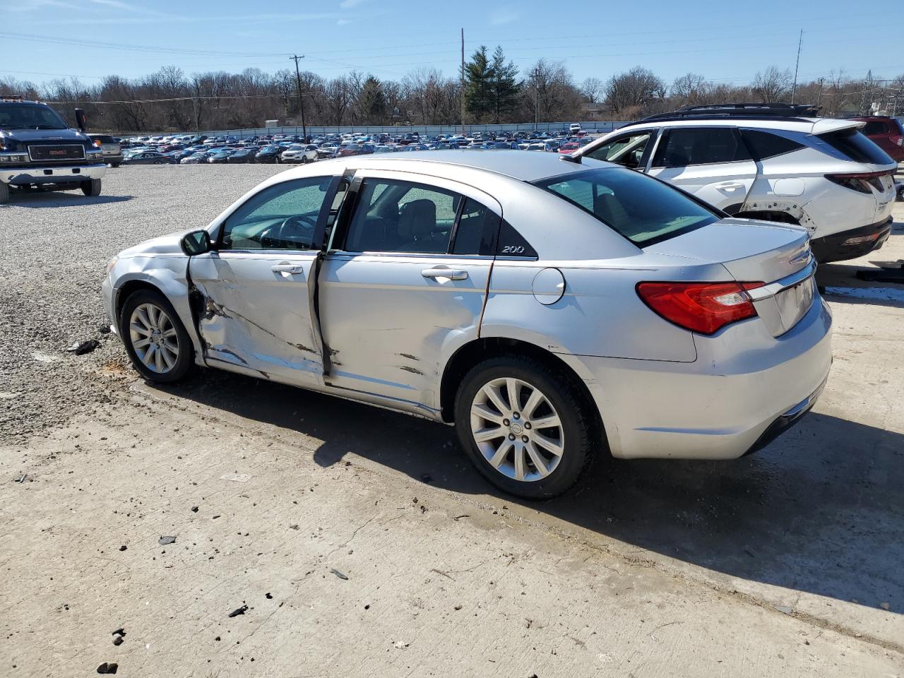 2012 Chrysler 200 - Image 2