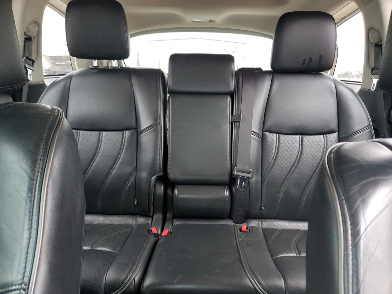 2015 Infiniti QX60 - Image 10